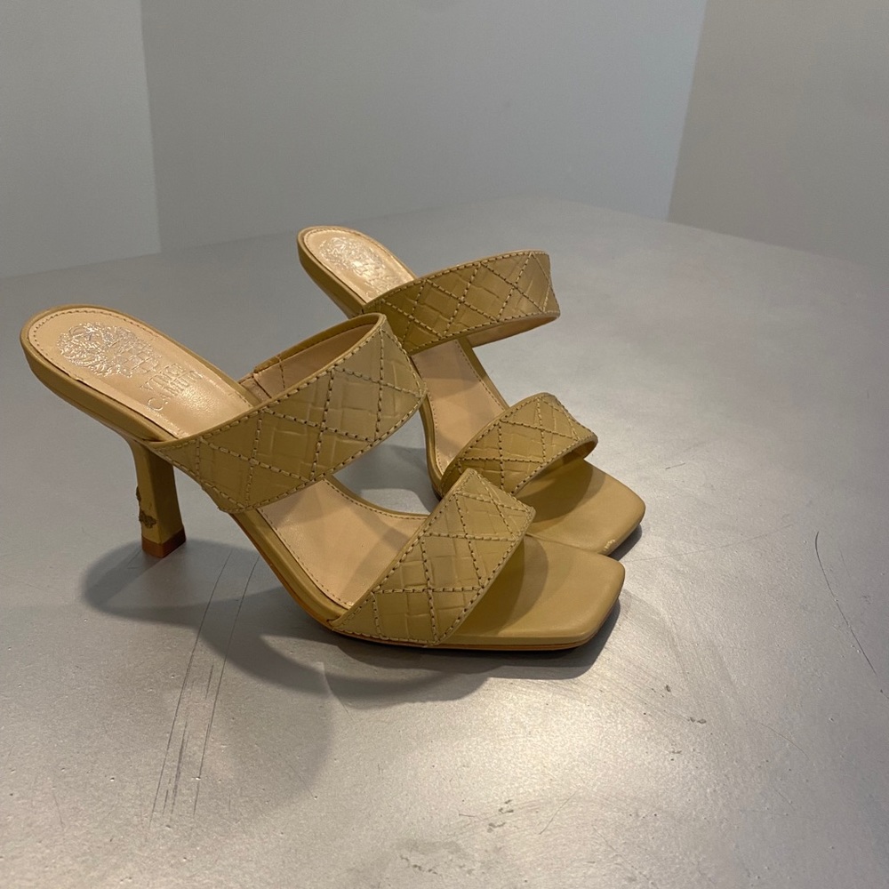Vince Camuto Heels